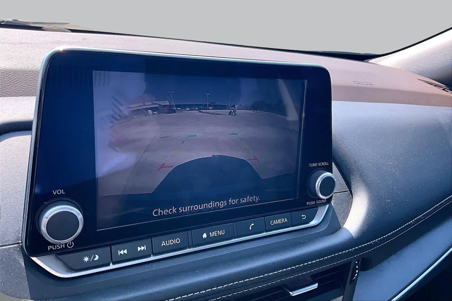 Used 2023 Nissan Rogue SV FWD image 49