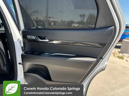 Used 2024 Hyundai Palisade Calligraphy AWD/4WD image 27