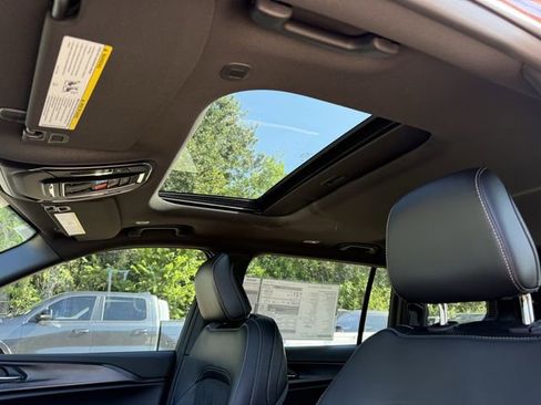 New 2025 Jeep Grand Cherokee L Altitude RWD image 16