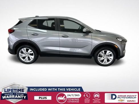 Used 2024 Buick Encore GX Preferred image 2