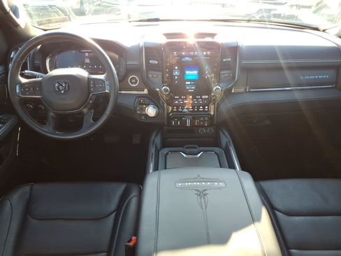 Used 2024 RAM 1500 Limited AWD/4WD image 13
