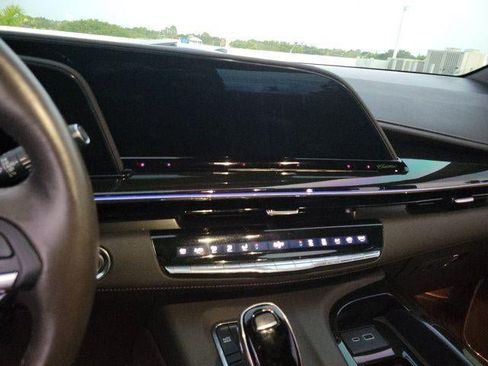 Certified 2023 Cadillac Escalade Sport w/ LPO, ONYX Package RWD image 10