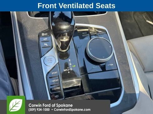 Used 2022 BMW X5 xDrive40i AWD/4WD image 15