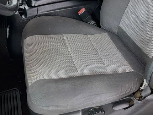 Used 2004 Ford F250 XLT image 18