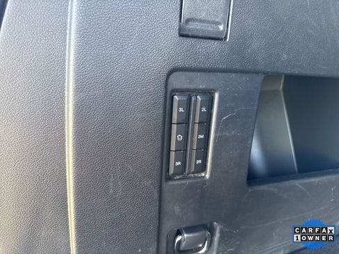 Used 2024 Ford Expedition XLT image 13