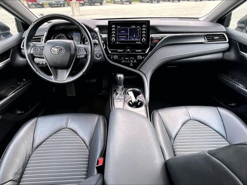 Used 2023 Toyota Camry SE w/ Convenience Package FWD image 21