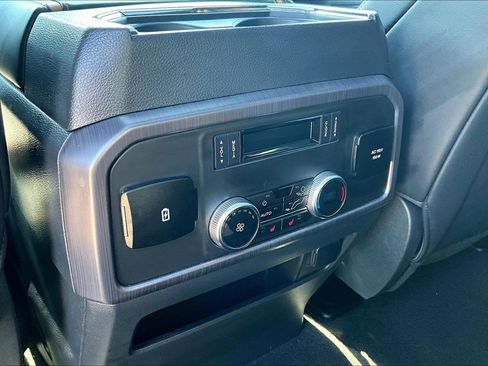 Used 2024 Ford Expedition Max Platinum image 40