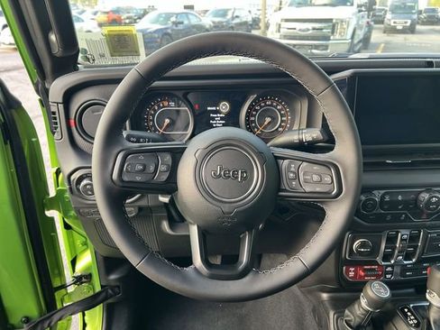 New 2026 Jeep Gladiator Rubicon AWD/4WD image 28
