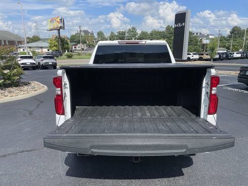 Used 2021 Chevrolet Silverado 1500 RST AWD/4WD image 35
