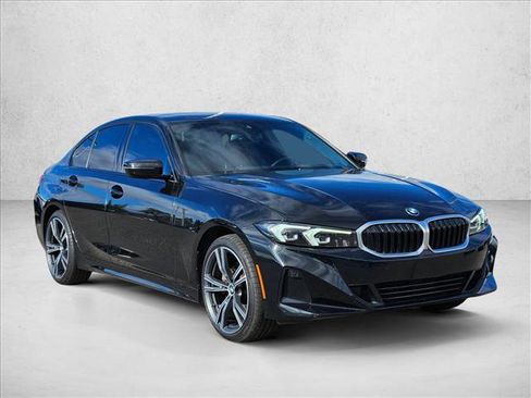 Certified 2023 BMW 330i Sedan w/ Premium Package image 3