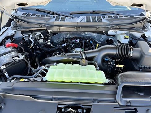 New 2025 Ford F150 XLT w/ Equipment Group 302A MID image 30