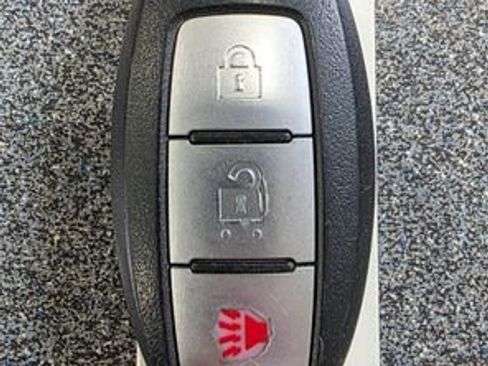 Used 2022 Nissan Frontier S w/ Technology Package image 30