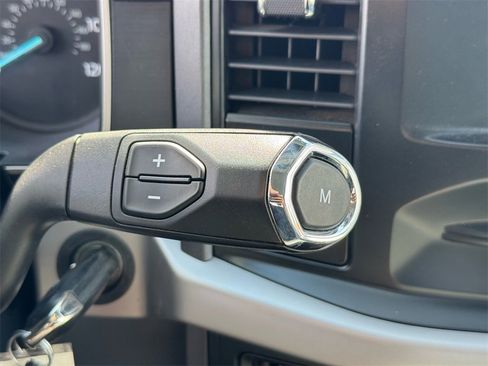 Used 2023 Ford F150 XLT image 35