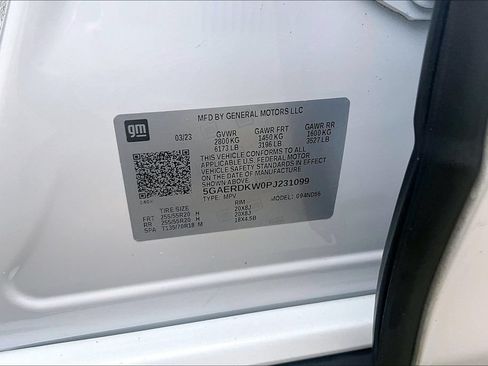 Used 2023 Buick Enclave Avenir w/ Avenir Technology Package FWD image 48