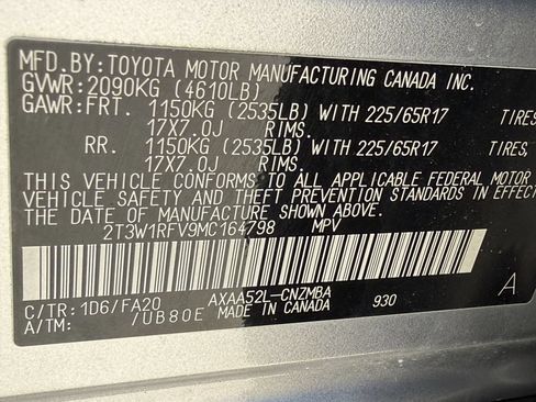Used 2021 Toyota RAV4 XLE FWD image 30