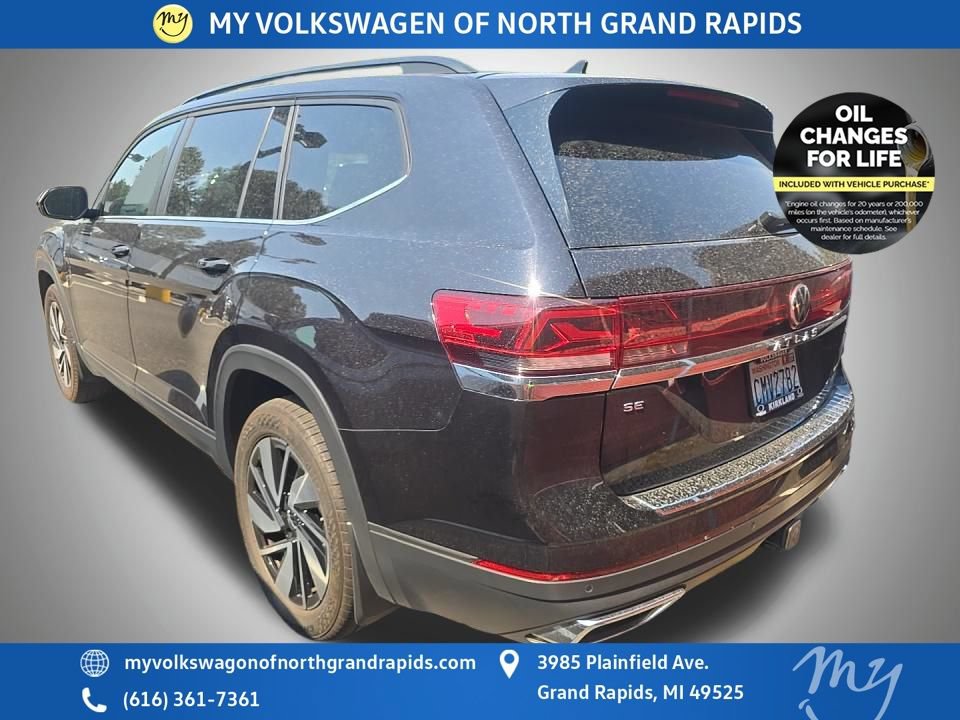 Used 2024 Volkswagen Atlas SE AWD/4WD image 43