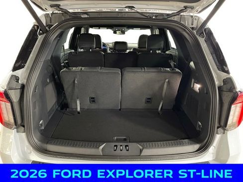New 2026 Ford Explorer ST-Line image 5