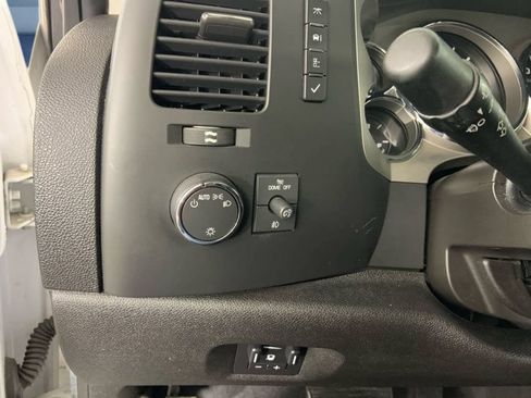 Used 2013 GMC Sierra 2500 SLE w/ SLE Preferred Package AWD/4WD image 23