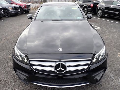 Used 2019 Mercedes-Benz E 300 4MATIC image 8