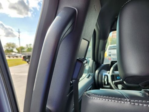 New 2025 Ford Expedition Platinum w/ Stealth Performance Package image 23