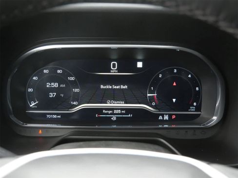 Used 2022 GMC Yukon SLT w/ SLT Premium Package image 18