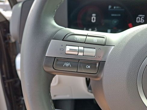 New 2025 Hyundai Kona SEL image 23