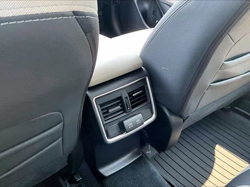 Used 2021 Subaru Forester Premium w/ Popular Package #1 AWD/4WD image 8