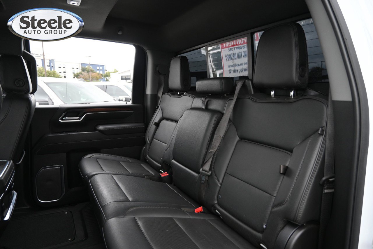 Used 2025 GMC Sierra 2500 Denali w/ Technology Package AWD/4WD image 20