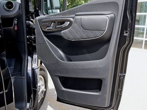 Used 2026 Mercedes-Benz Sprinter 3500 image 33