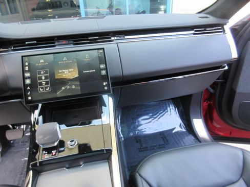 Used 2024 Land Rover Range Rover Sport SE AWD/4WD image 46