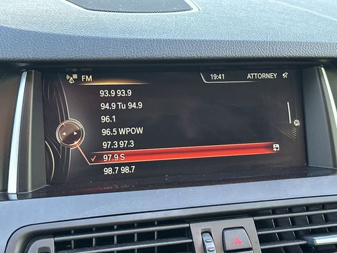 Used 2016 BMW 528i Sedan RWD image 12
