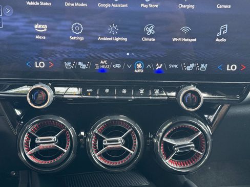 Used 2025 Chevrolet Blazer EV RS AWD/4WD image 22