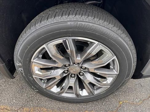 New 2026 GMC Sierra 1500 Denali w/ Denali Reserve Package image 14