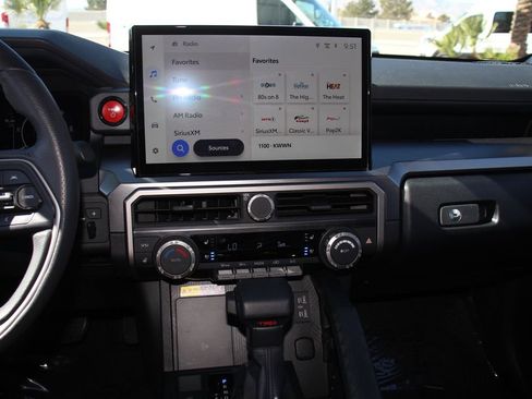 Used 2025 Toyota 4Runner TRD Off-Road Premium w/ Tow Technology Package image 18