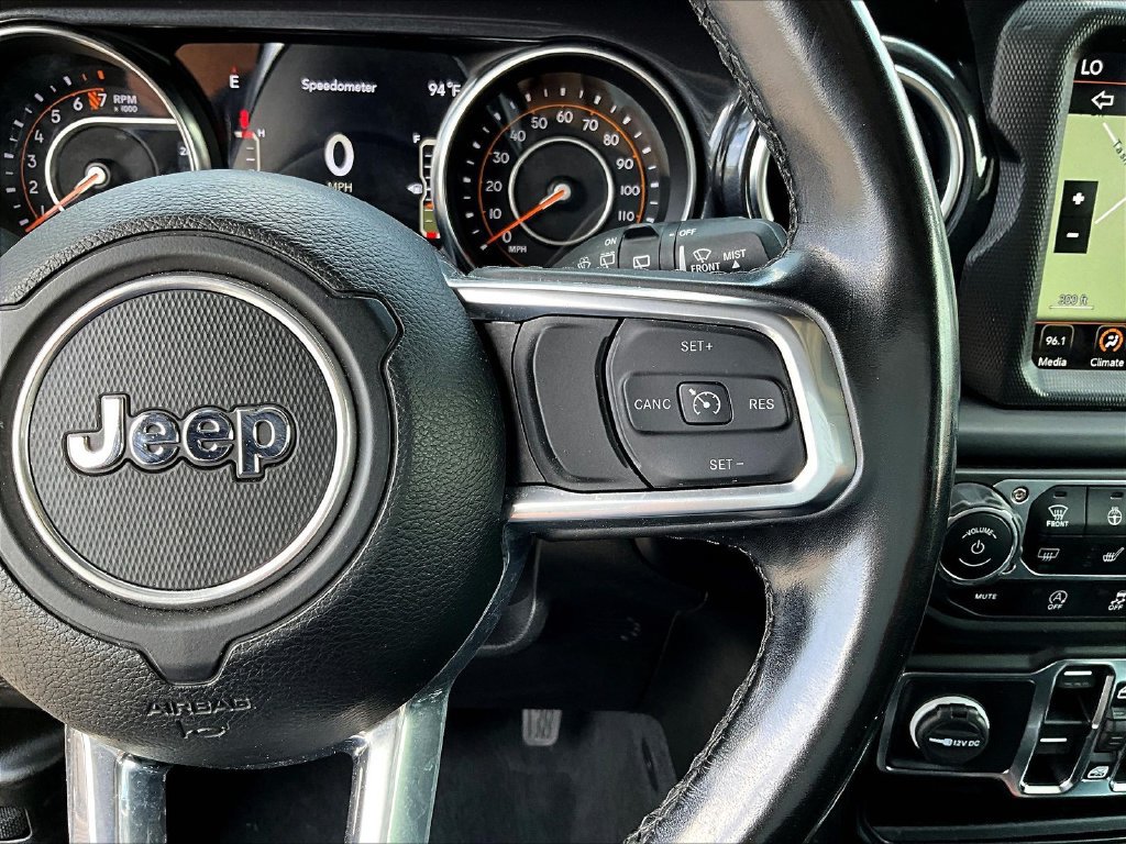 Used 2022 Jeep Wrangler Unlimited Sahara AWD/4WD image 12