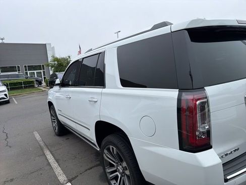 Used 2017 GMC Yukon Denali w/ Open Road Package AWD/4WD image 7