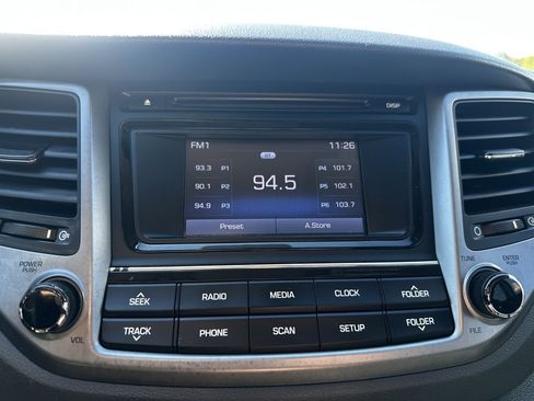 Used 2018 Hyundai Tucson SE w/ Cargo Package image 18