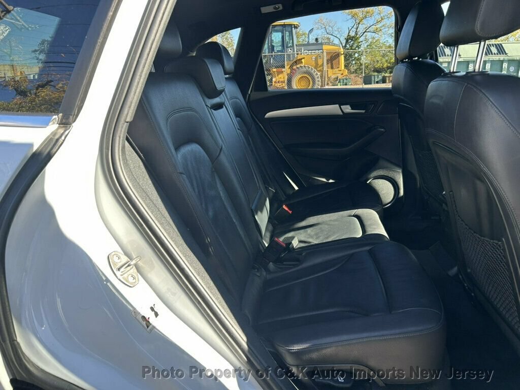 Used 2017 Audi Q5 2.0T Premium Plus w/ Technology Package AWD/4WD image 30