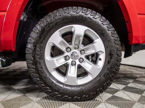 Used 2020 RAM 1500 Laramie AWD/4WD image 44