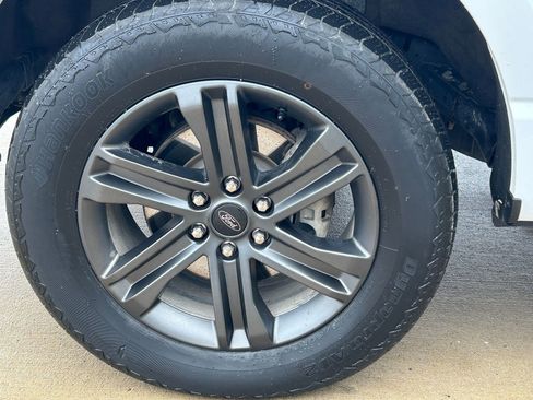 Used 2023 Ford F150 XLT w/ Equipment Group 302A High image 9