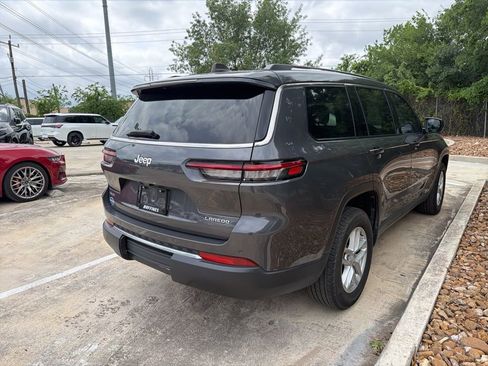 Used 2024 Jeep Grand Cherokee L Laredo AWD/4WD image 7