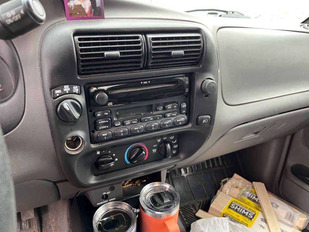 Used 2001 Ford Ranger XLT AWD/4WD image 11
