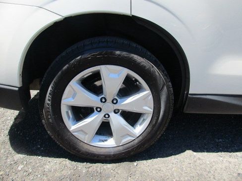 Used 2014 Subaru Forester 2.5i Premium w/ Popular Package #1 AWD/4WD image 13