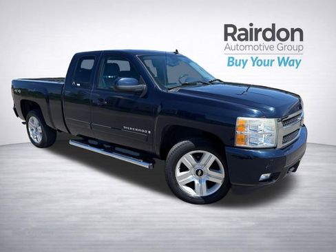 Used 2007 Chevrolet Silverado 1500 LTZ w/ Safety Package AWD/4WD image 1
