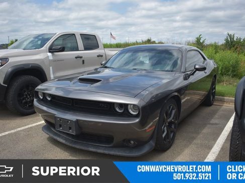 Used 2019 Dodge Challenger R/T w/ Driver Convenience Group RWD image 1