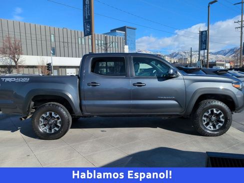 Used 2023 Toyota Tacoma TRD Off-Road image 2