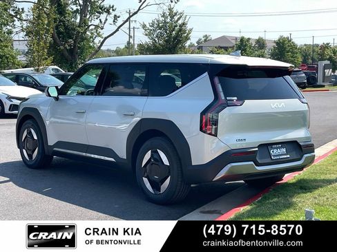 New 2026 Kia EV9 Light image 5
