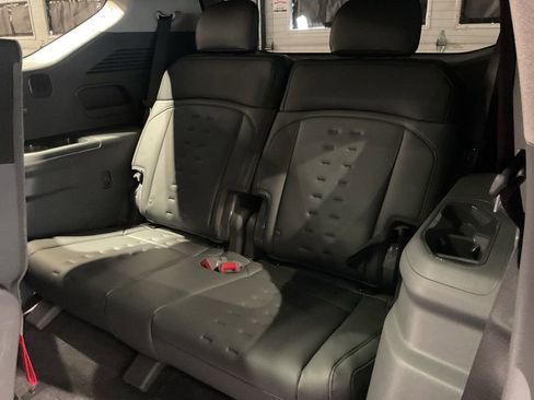 New 2026 Kia EV9 Wind AWD/4WD image 21