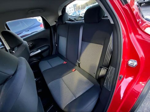 Used 2017 Nissan Juke S image 19