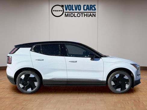 New 2026 Volvo EX30 Plus w/ Protection Package Premier AWD/4WD image 18